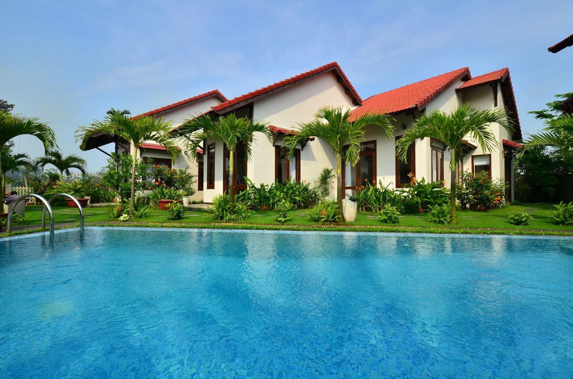 Van Lan Riviera Villas Хой Ан Екстериор снимка