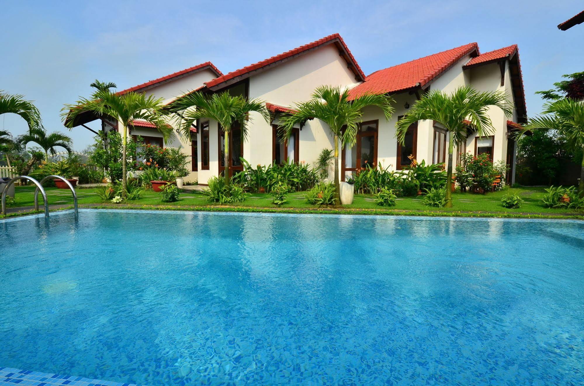 Van Lan Riviera Villas Хой Ан Екстериор снимка